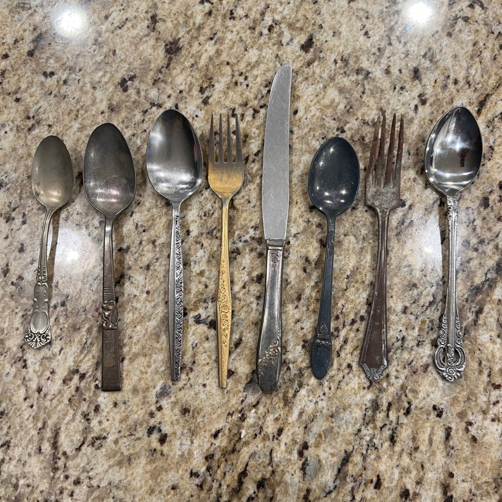 Vintage Mismatched Flatware Lot 8pc someSilverplate Gold Tone Floral Spoons Fork